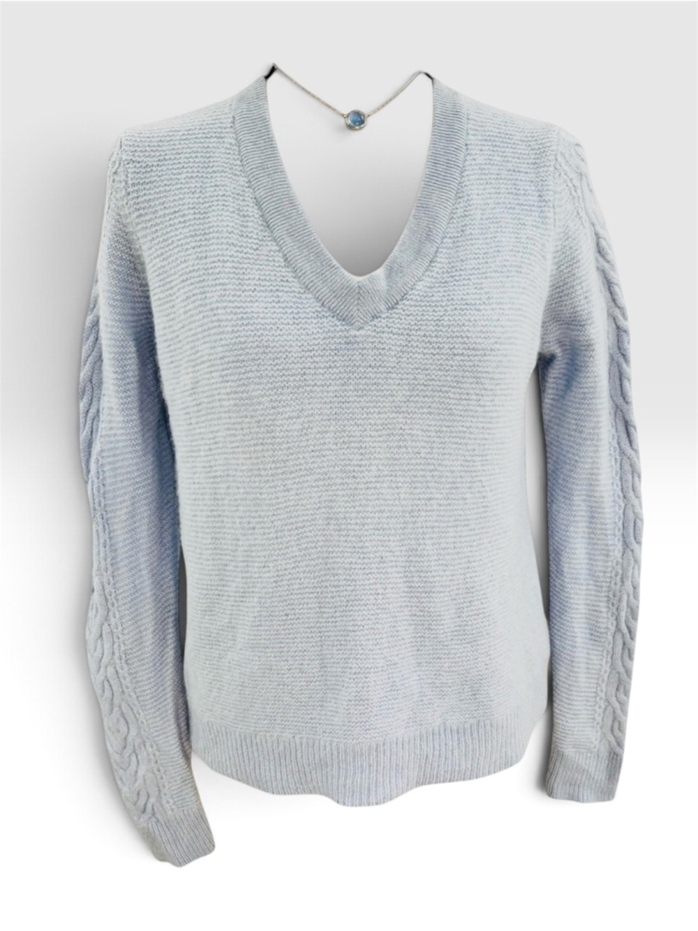 Charter Club 100% Cashmere V-Neck Sweater Size Large Light Blue Cable Sleeve